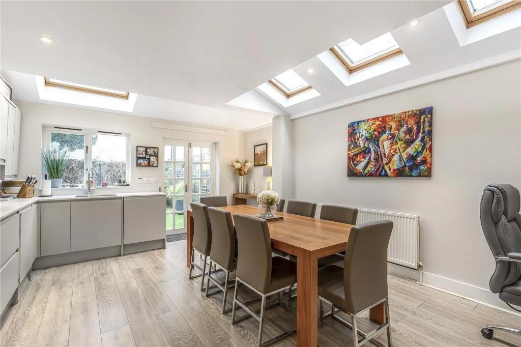 2 bedroom terraced house for rent