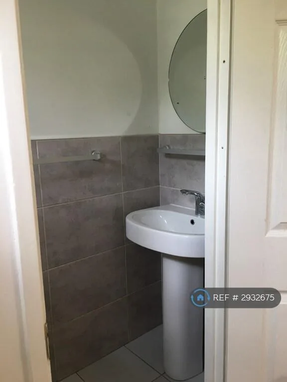 4 bedroom terraced house for rent
