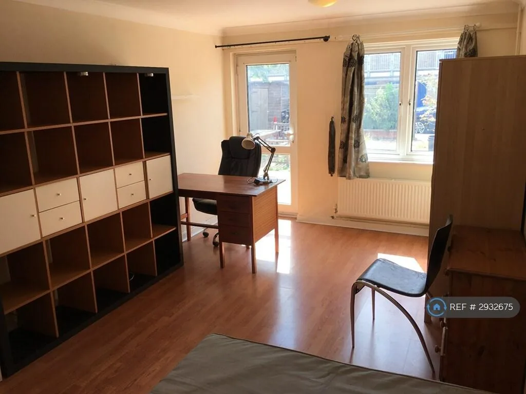 4 bedroom terraced house for rent