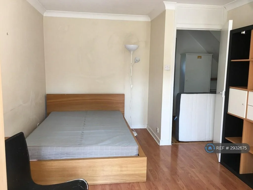 4 bedroom terraced house for rent