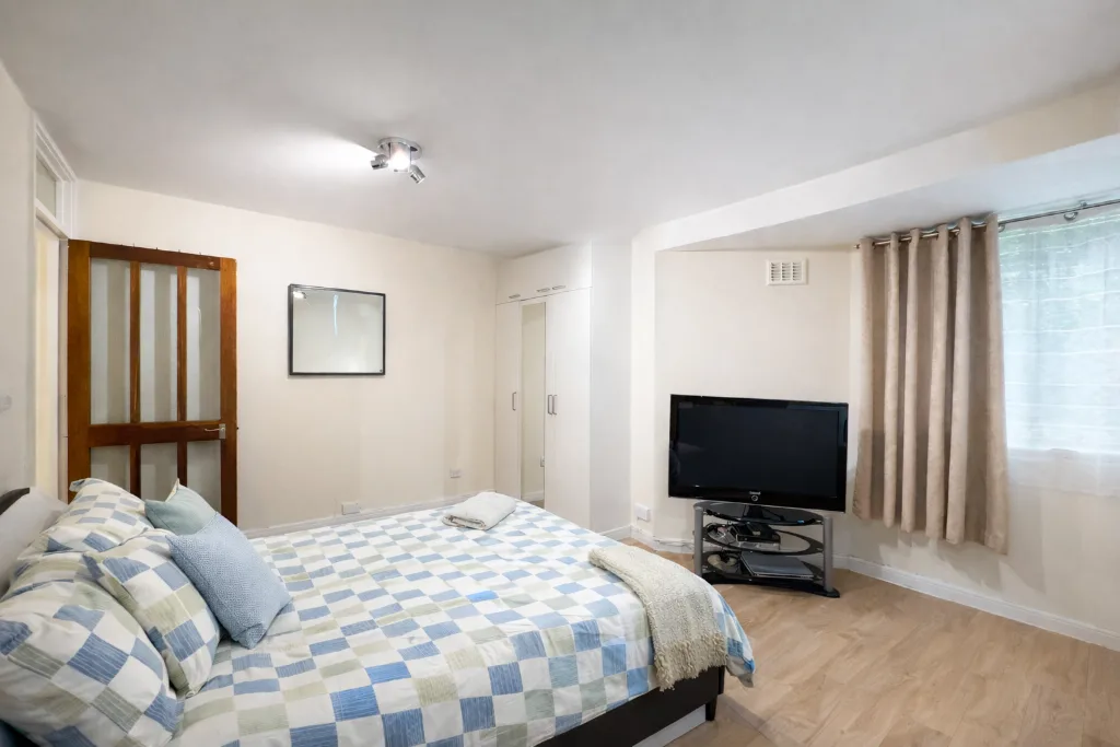 Studio flat for rent