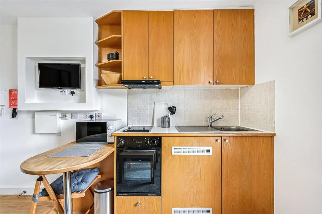 Studio apartment for rent