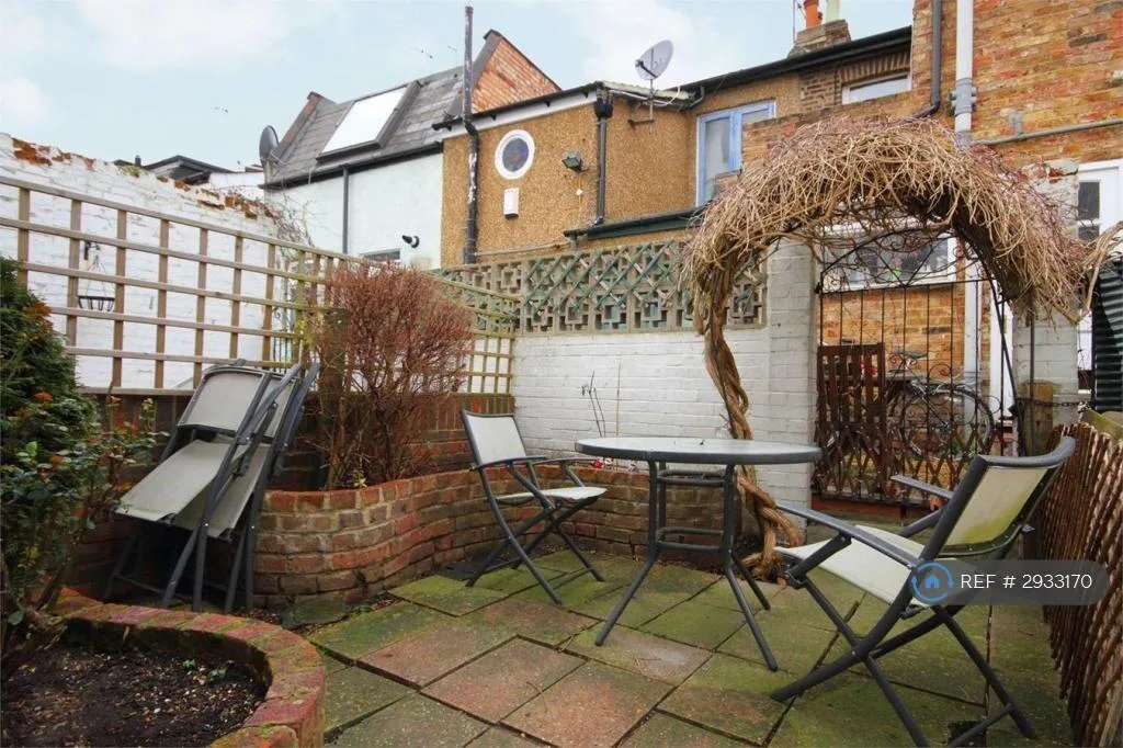 1 bedroom terraced house for rent