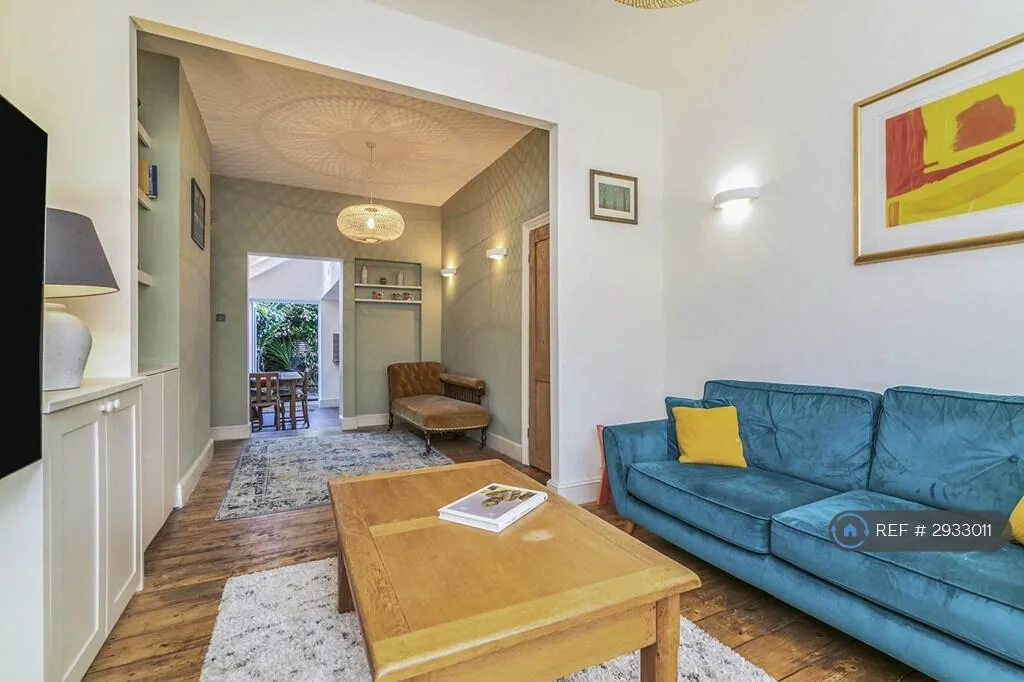 4 bedroom terraced house for rent