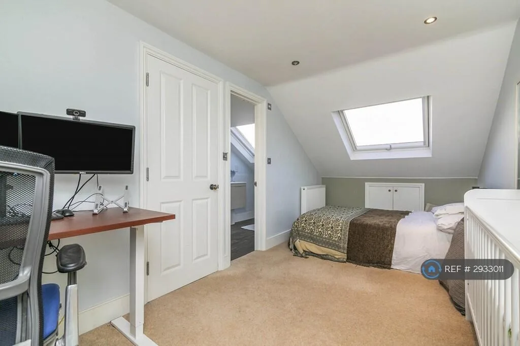 4 bedroom terraced house for rent