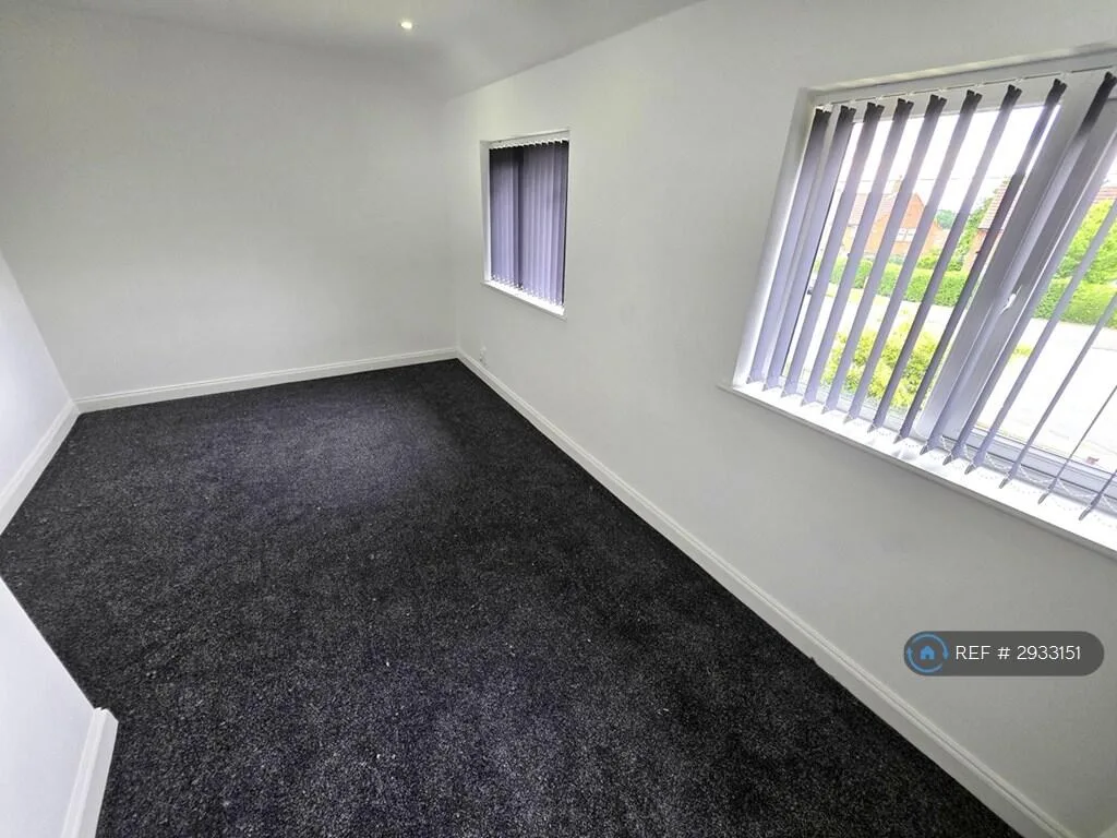 2 bedroom semi-detached house for rent