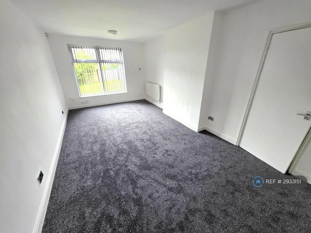 2 bedroom semi-detached house for rent