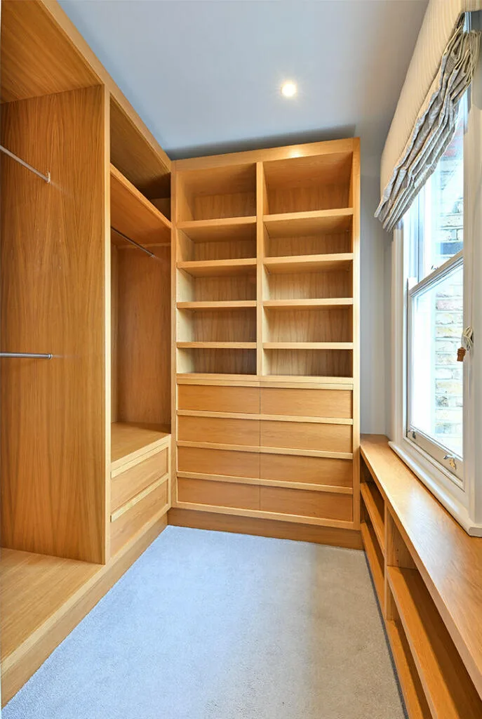 5 bedroom terraced house for rent