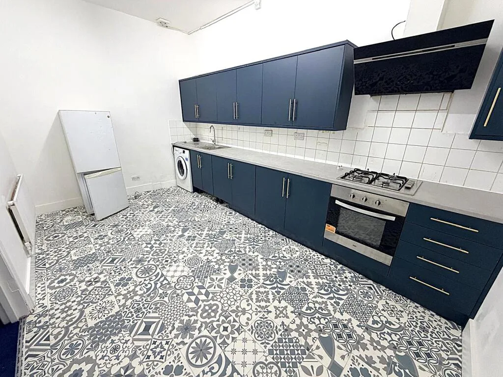 1 bedroom ground floor flat for rent