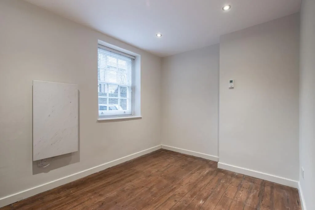 1 bedroom ground floor flat for rent