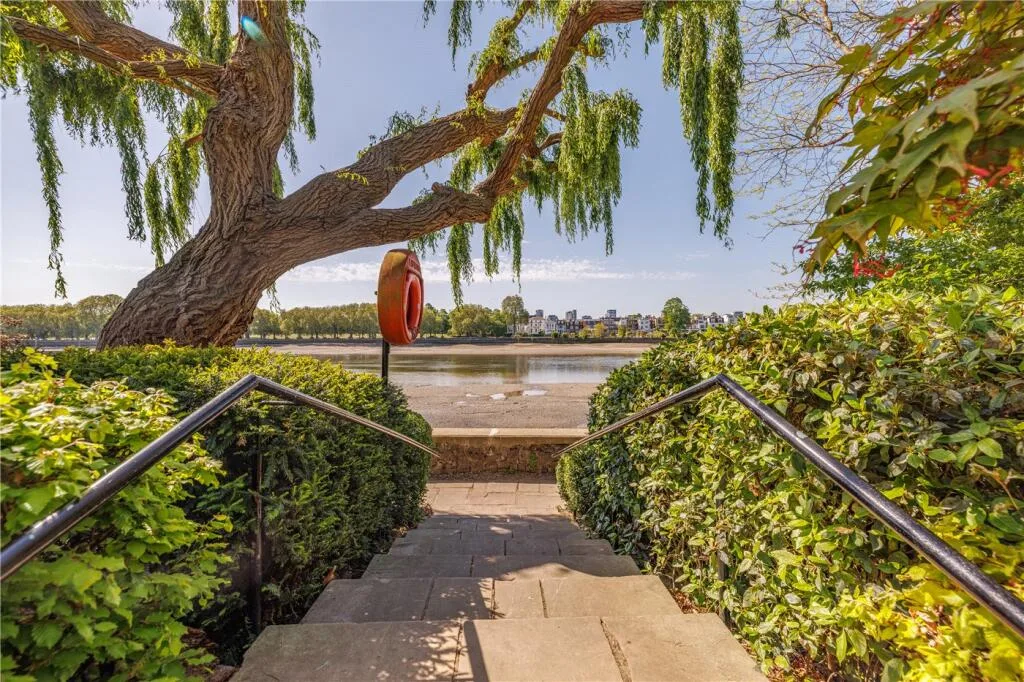 4 bedroom apartment for rent
