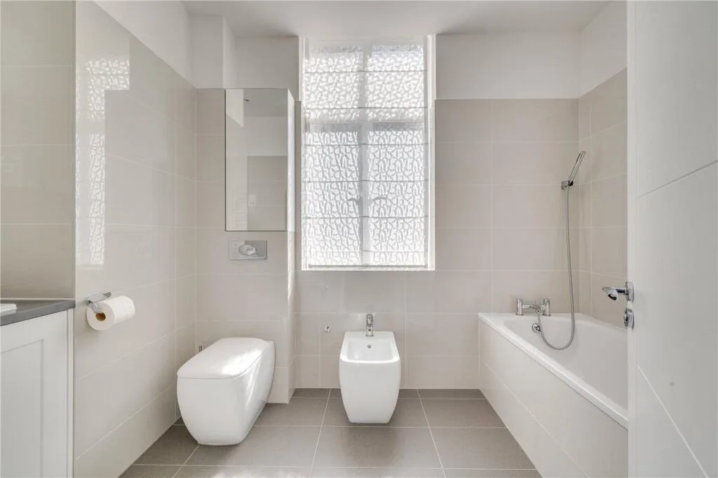 4 bedroom apartment for rent