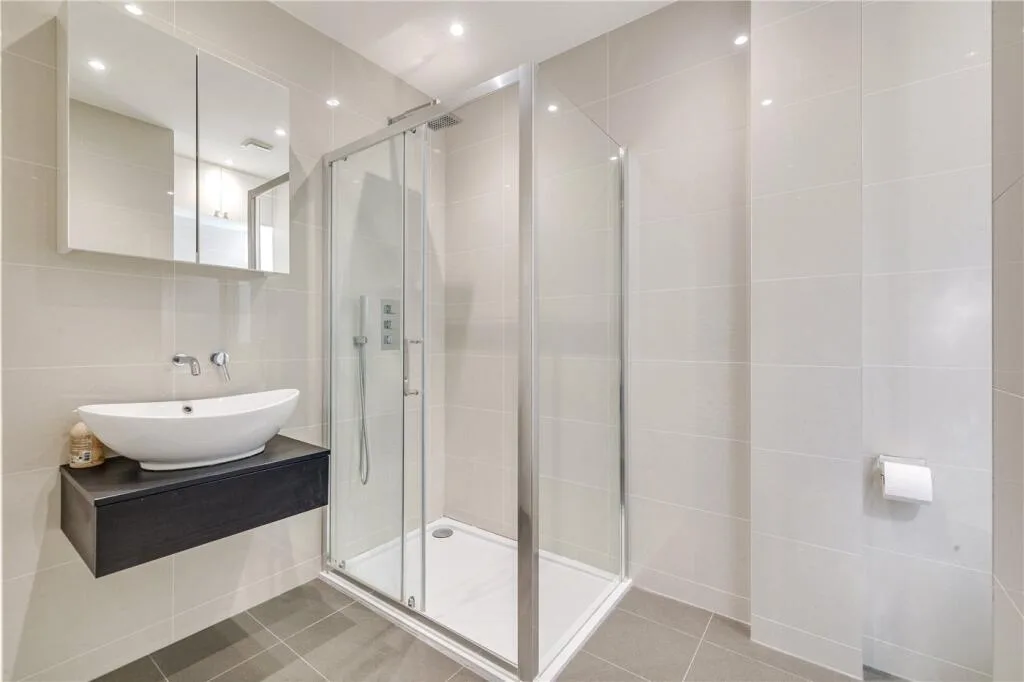 4 bedroom apartment for rent