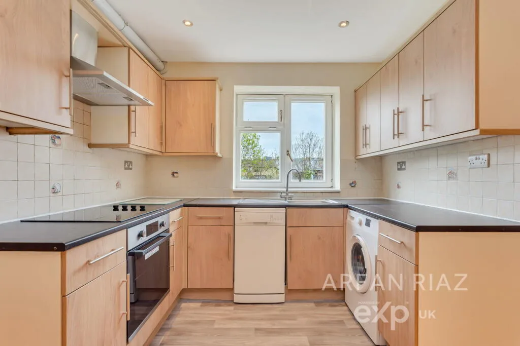 3 bedroom duplex for rent