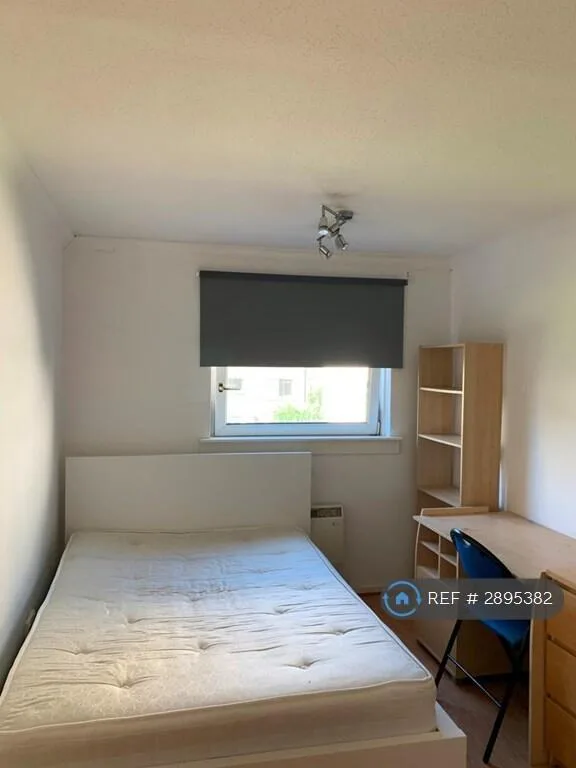4 bedroom flat for rent