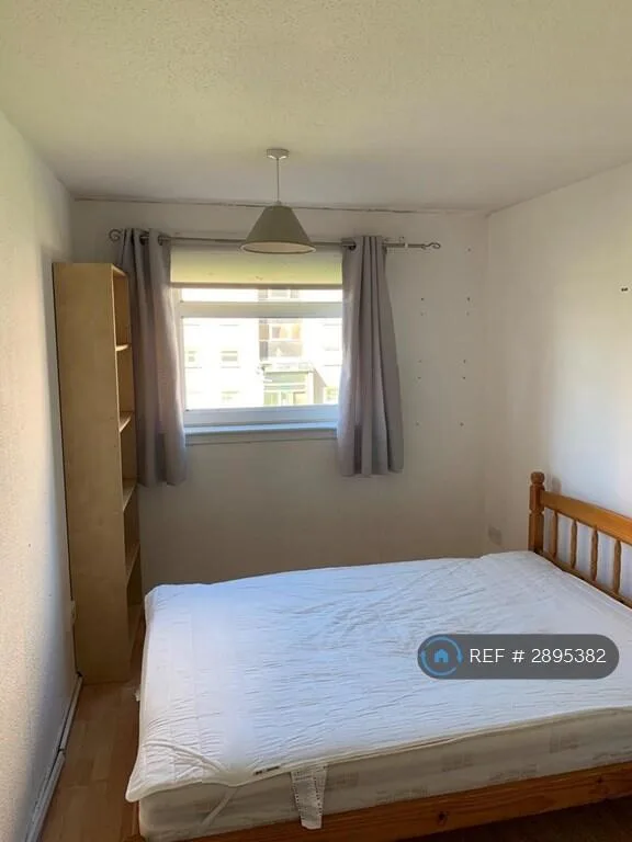 4 bedroom flat for rent