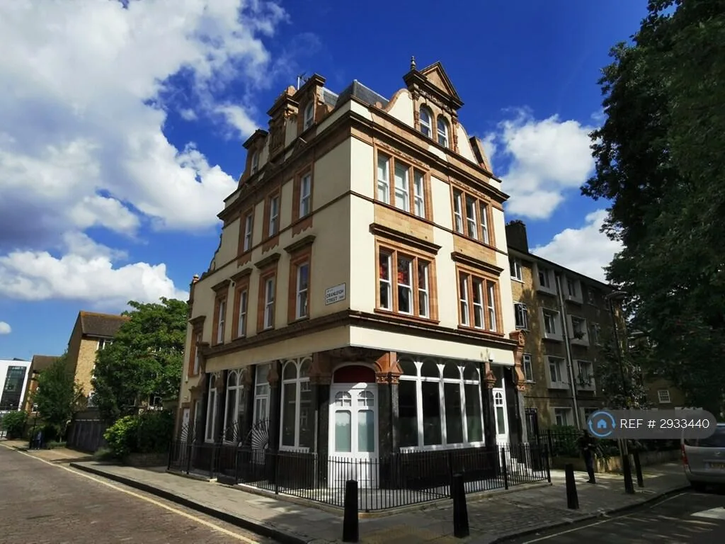 2 bedroom maisonette for rent