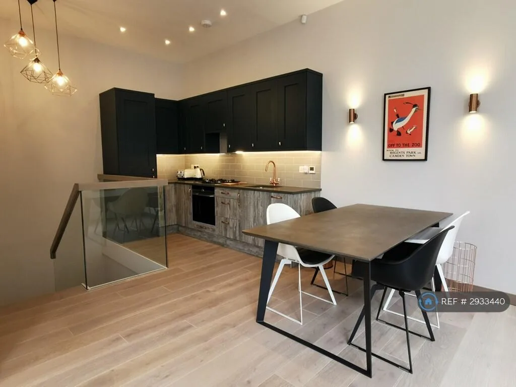 2 bedroom maisonette for rent