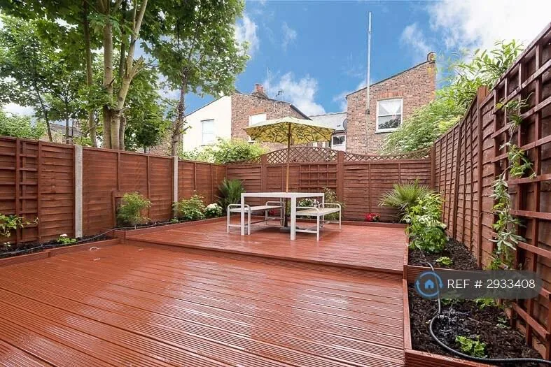 5 bedroom terraced house for rent