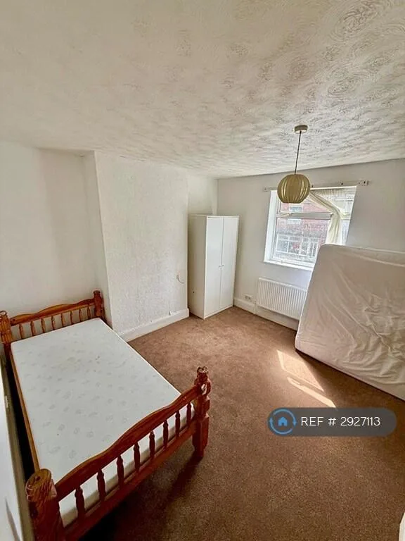 1 bedroom house share for rent