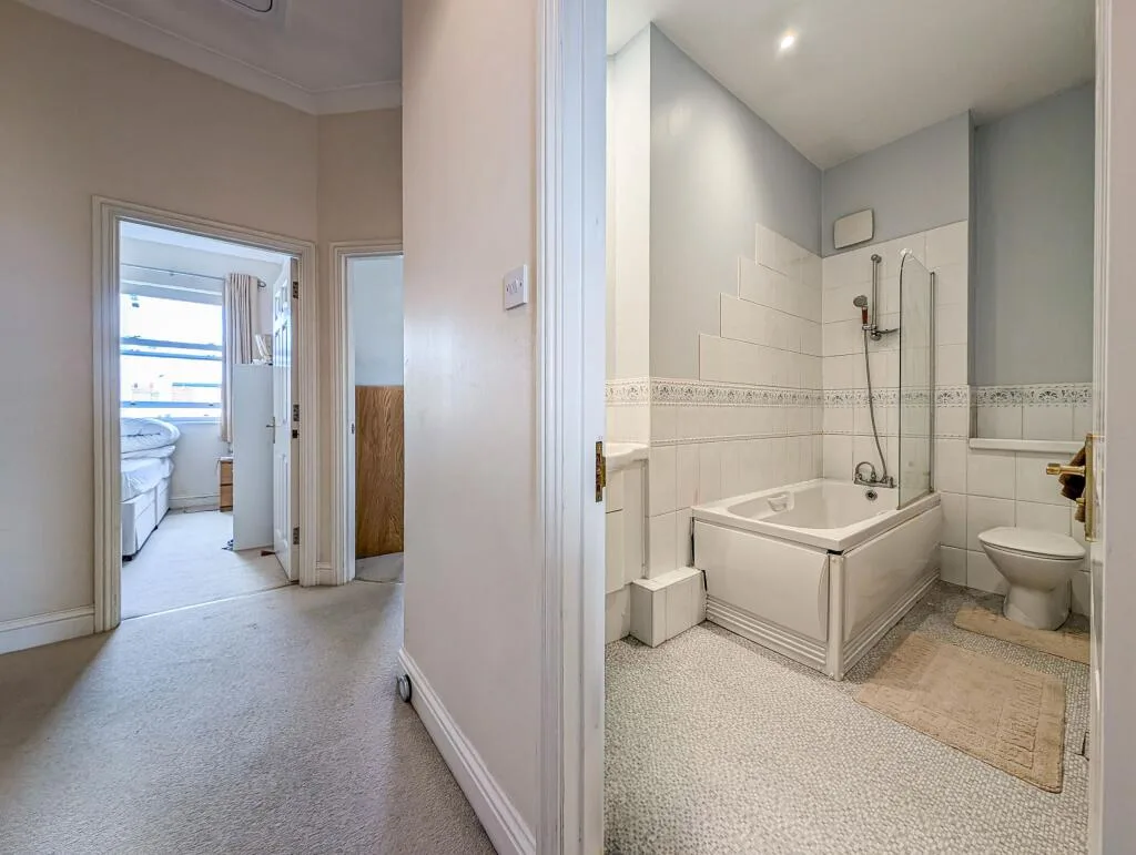 2 bedroom flat for rent