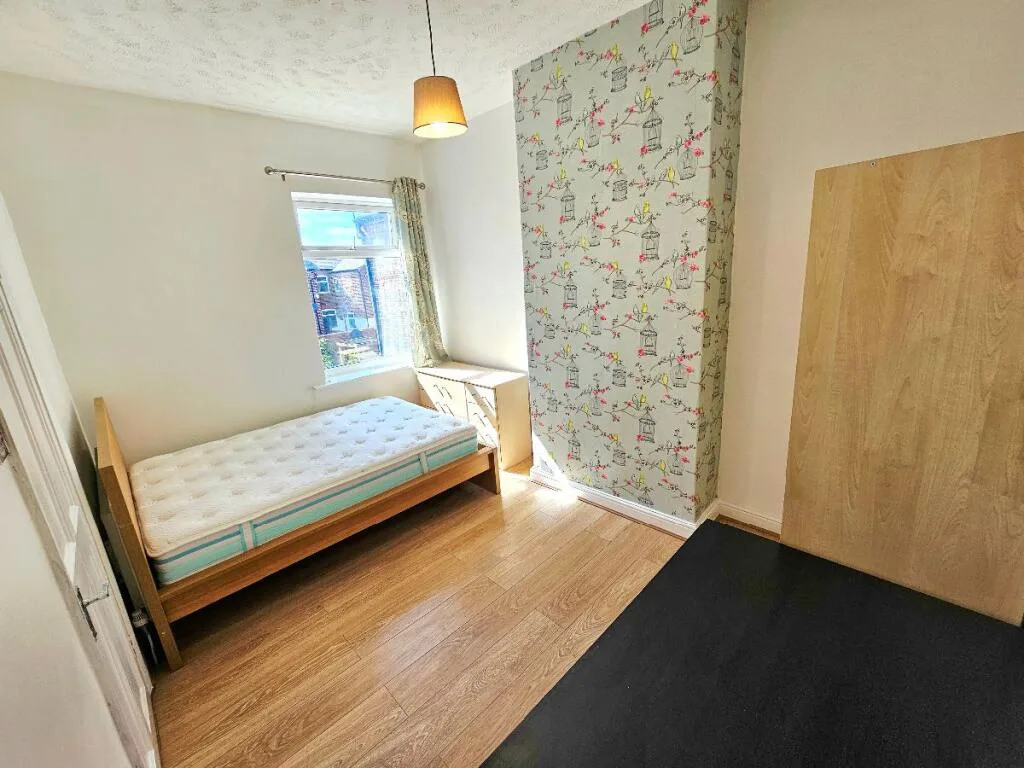 4 bedroom terraced house for rent