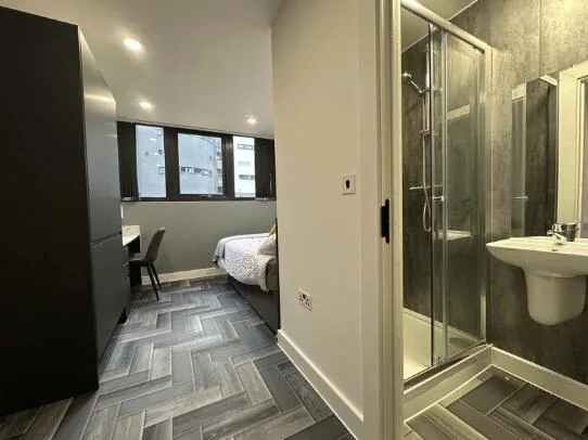 1 bedroom flat share for rent