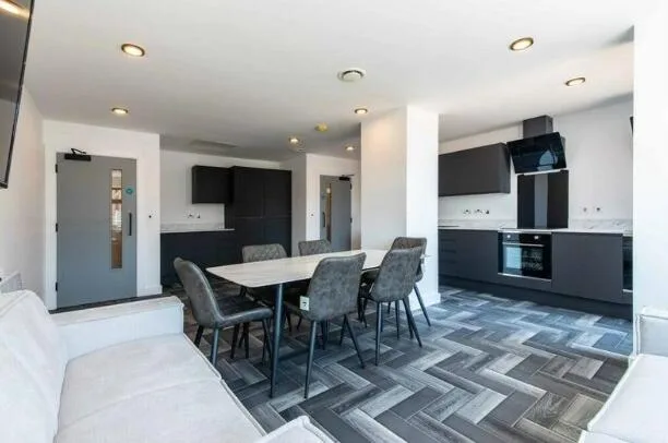 1 bedroom flat share for rent