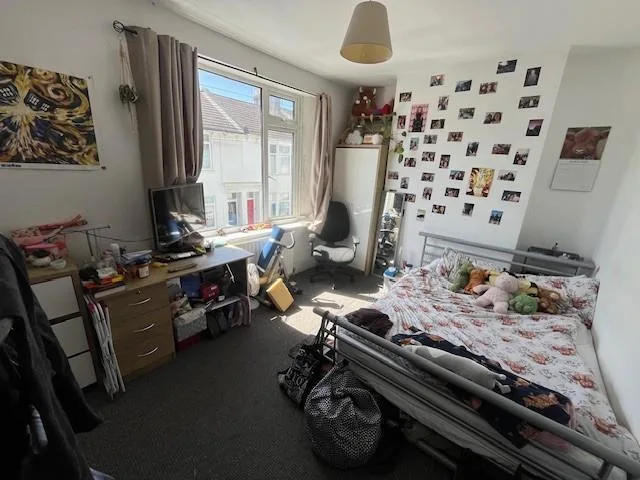 4 bedroom terraced house for rent