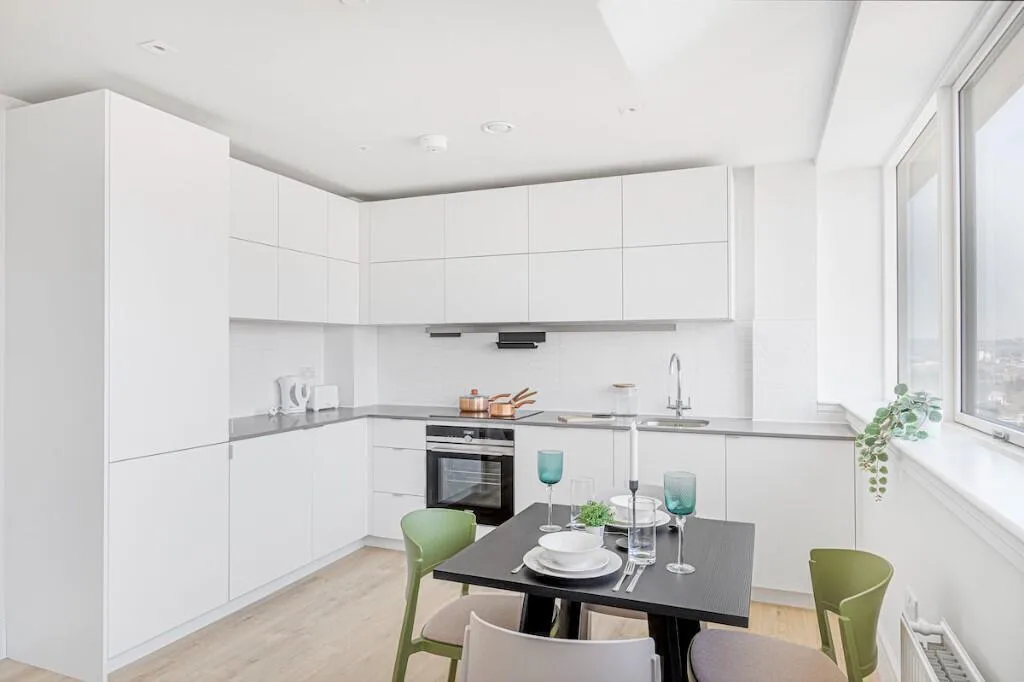 3 bedroom flat for rent