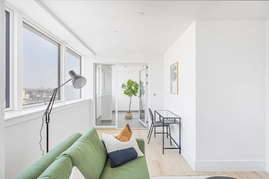 3 bedroom flat for rent