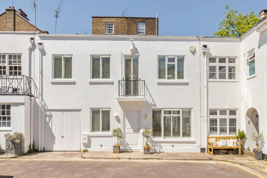 2 bedroom detached house for rent