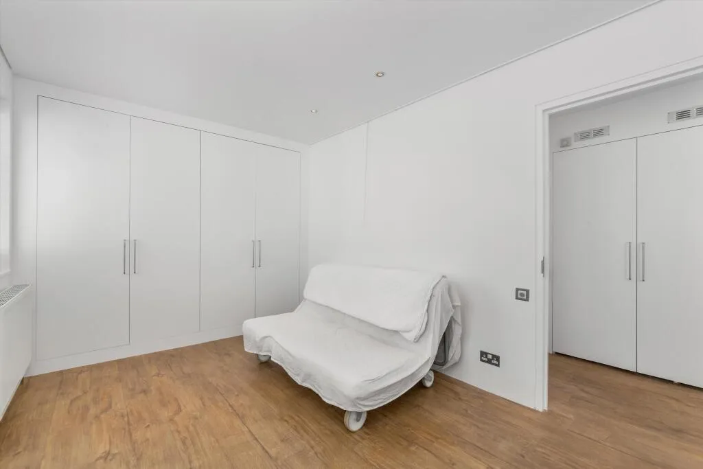 2 bedroom detached house for rent