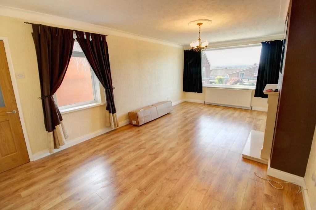 2 bedroom semi-detached house for rent