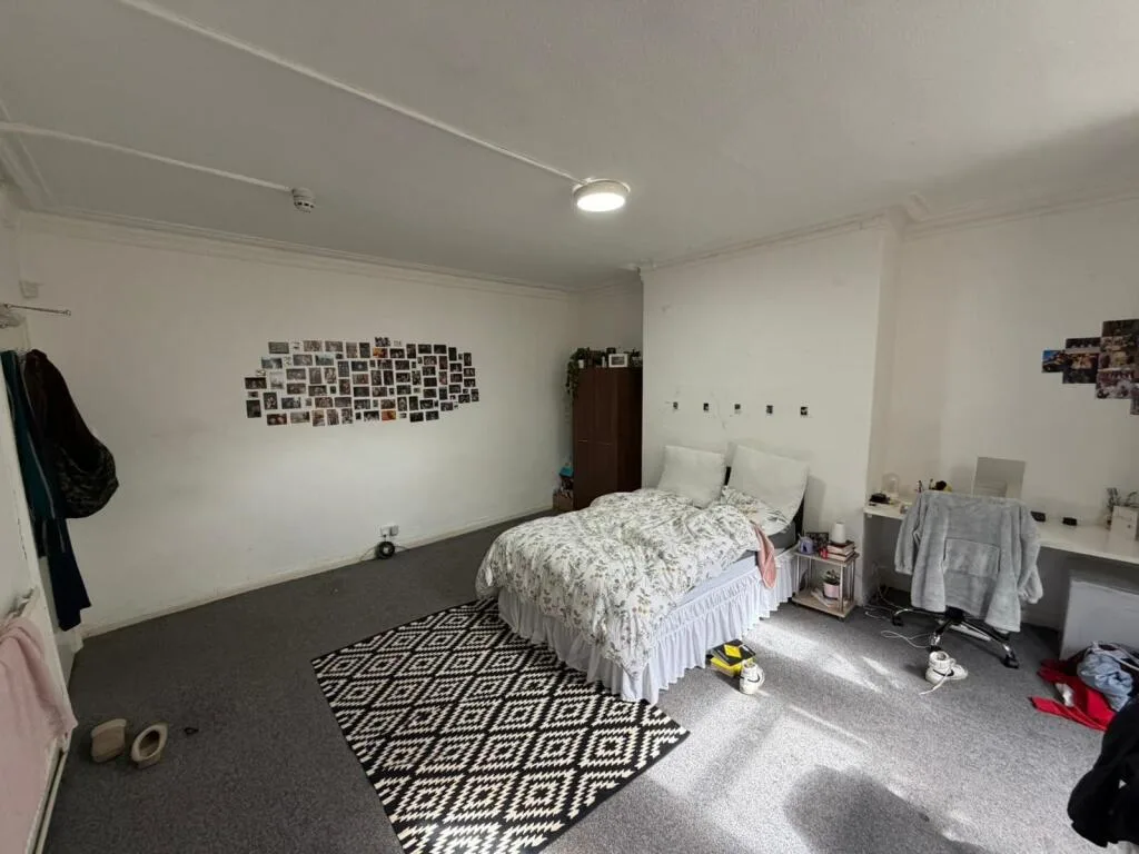 9 bedroom house for rent