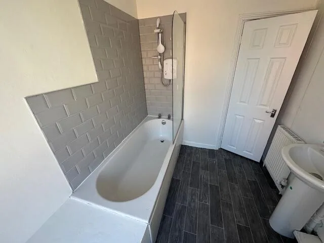 2 bedroom terraced house for rent