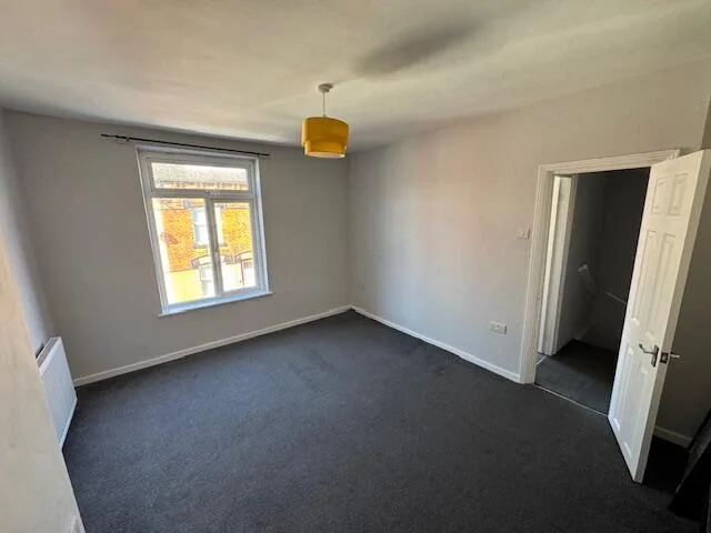 2 bedroom terraced house for rent