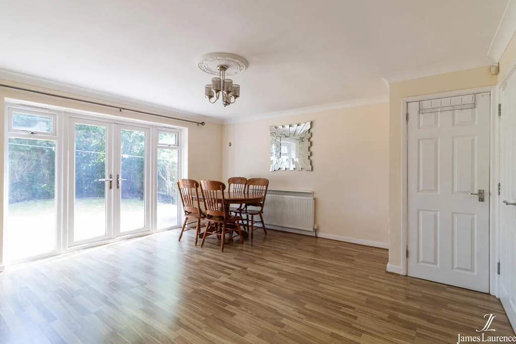 3 bedroom detached house for rent