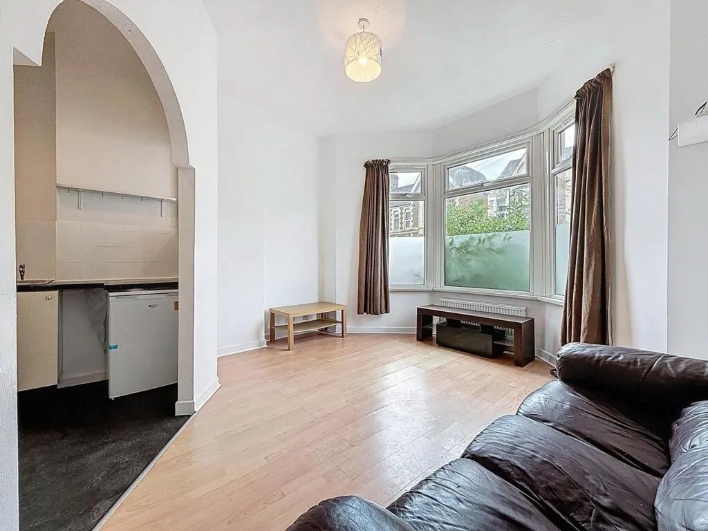 1 bedroom apartment for rent
