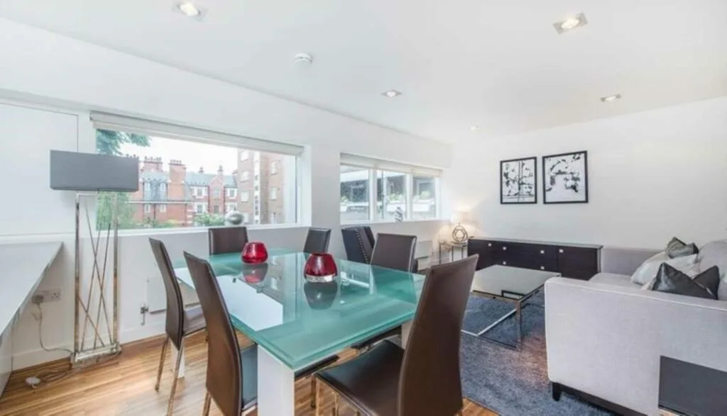2 bedroom flat for rent