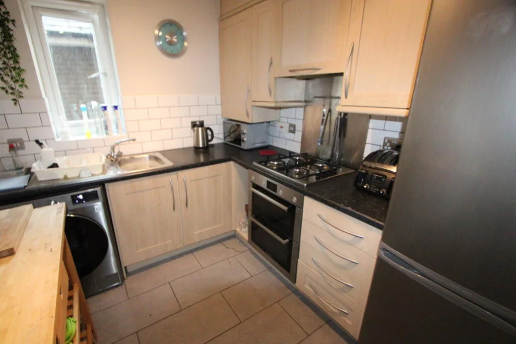 3 bedroom apartment for rent