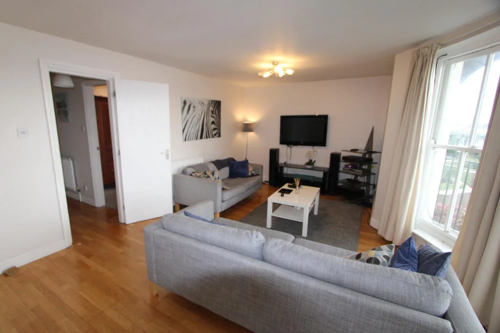 3 bedroom apartment for rent