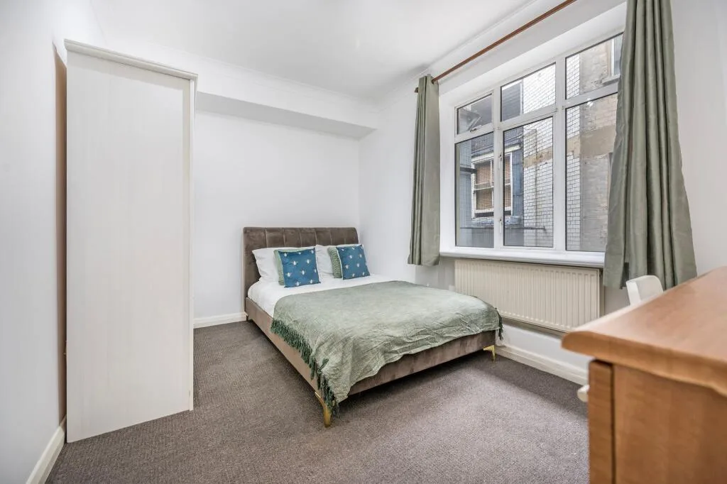 2 bedroom flat for rent
