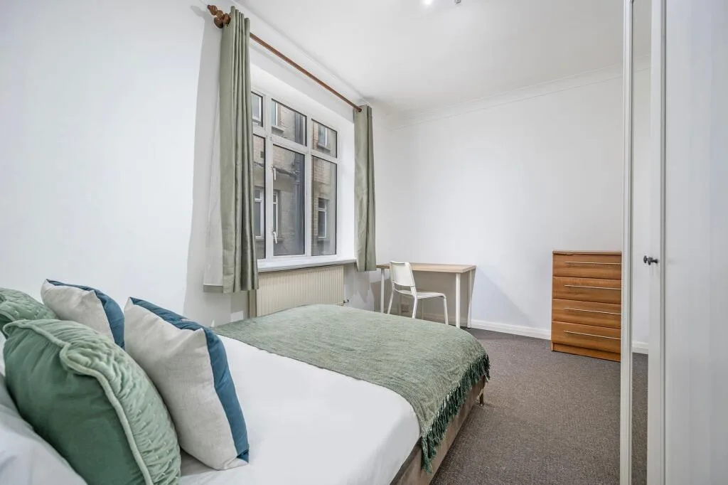 2 bedroom flat for rent