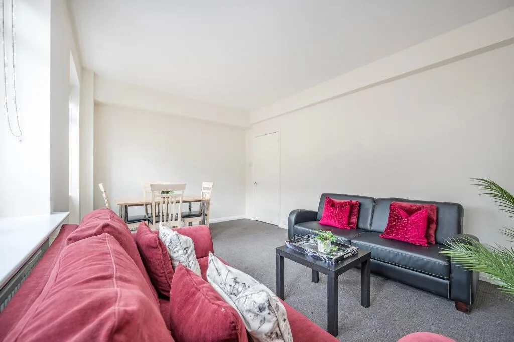 2 bedroom flat for rent