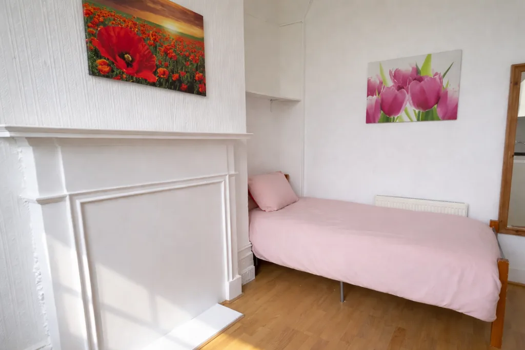 Studio flat for rent