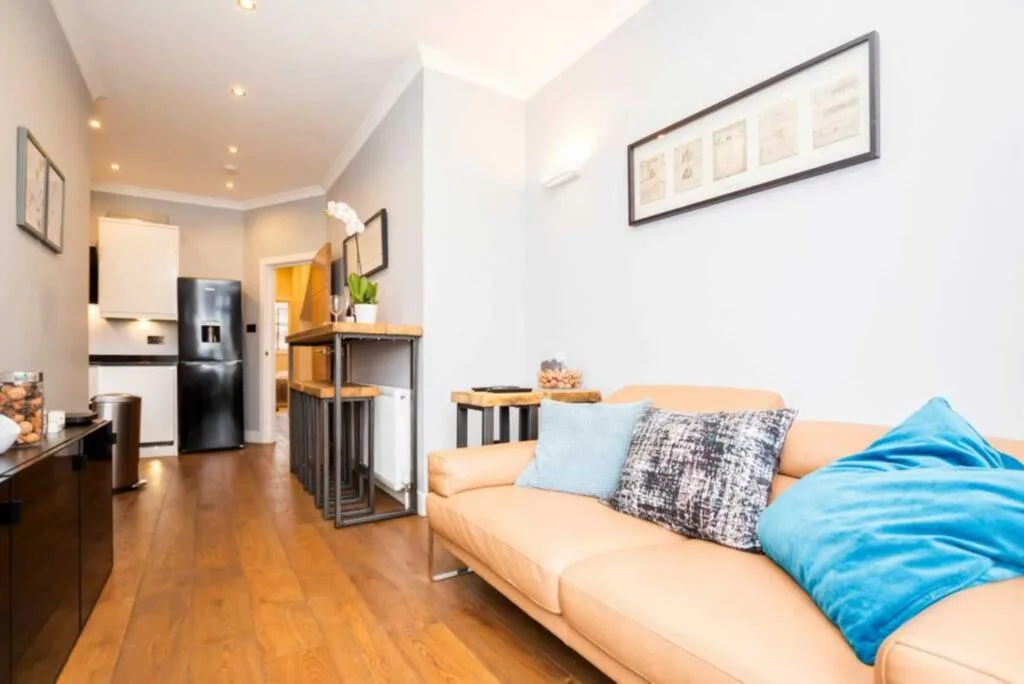 2 bedroom flat for rent