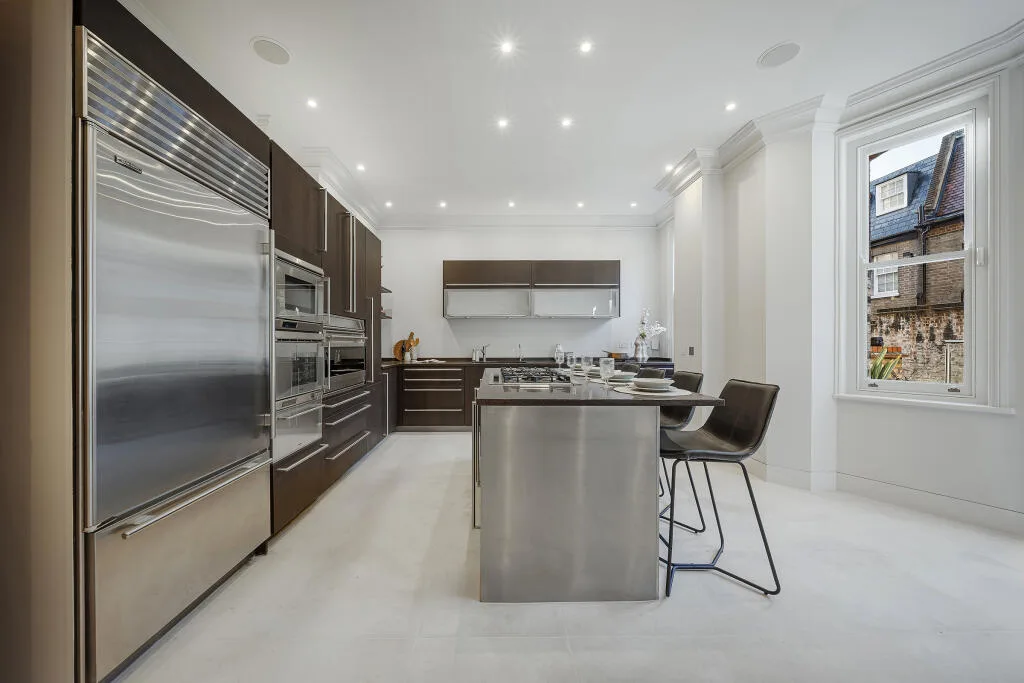 5 bedroom house for rent