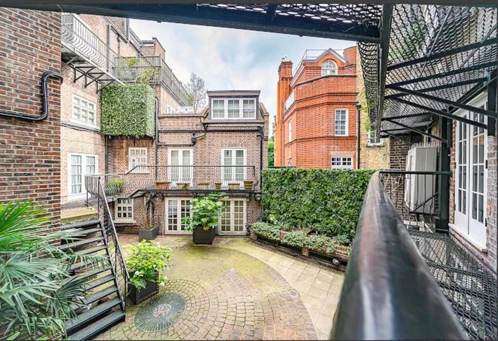 3 bedroom flat for rent