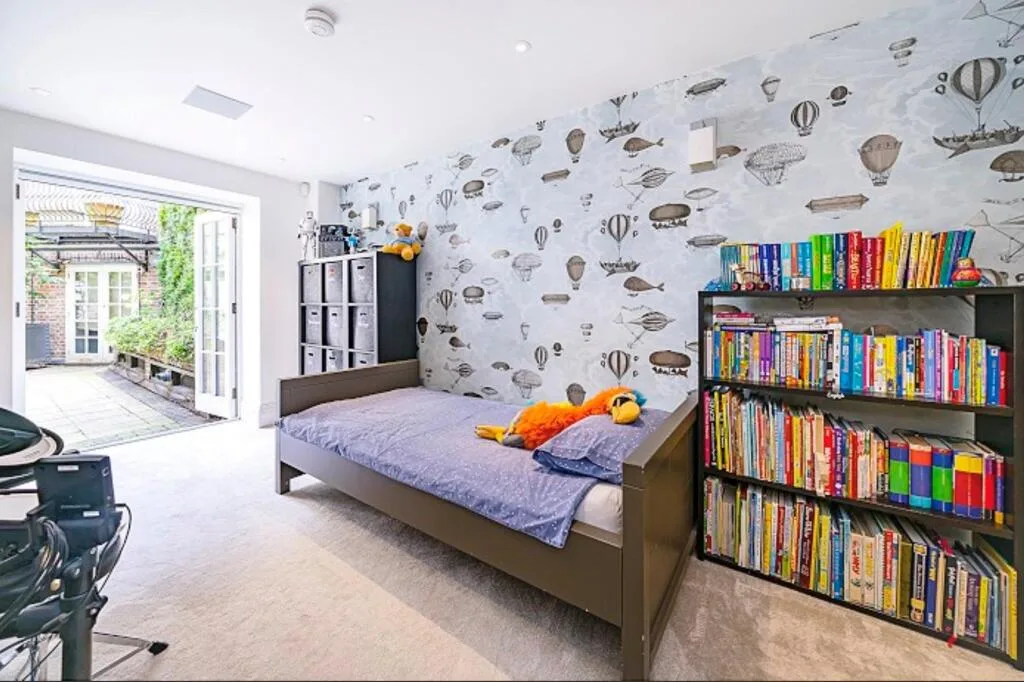 3 bedroom flat for rent